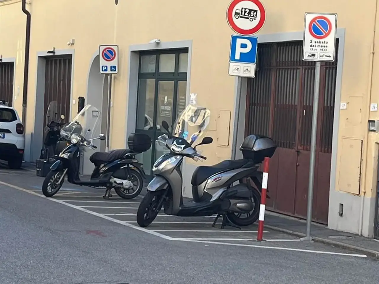 Laboratorio in , Bagno A Ripoli, {3} - Foto 2