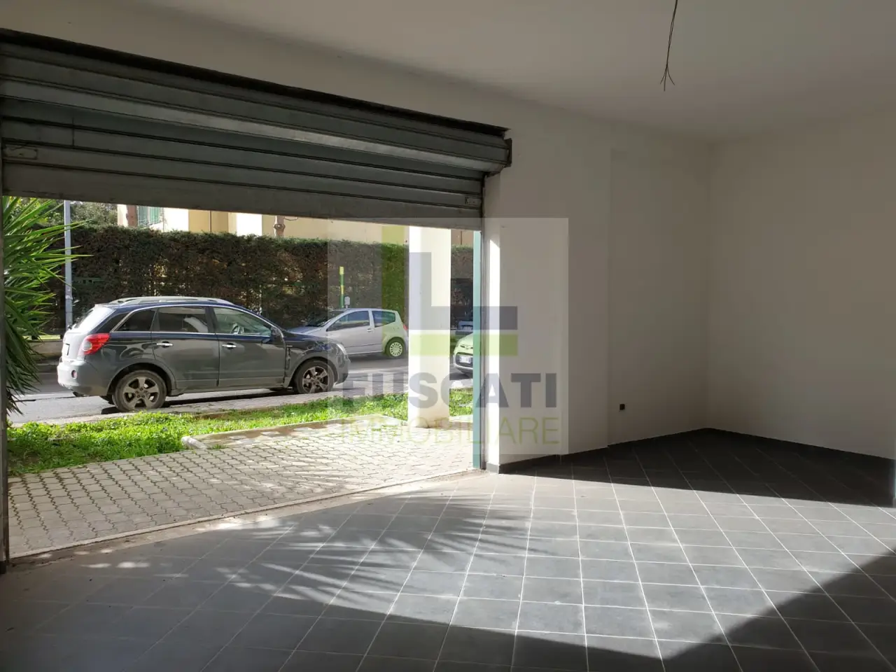 Locale commerciale in Via Francesco Crispi, Masseria Grande, Mugnano di Napoli, Napoli, Campania, 80018, Italia, Mugnano Di Napoli, {3} - Foto 1