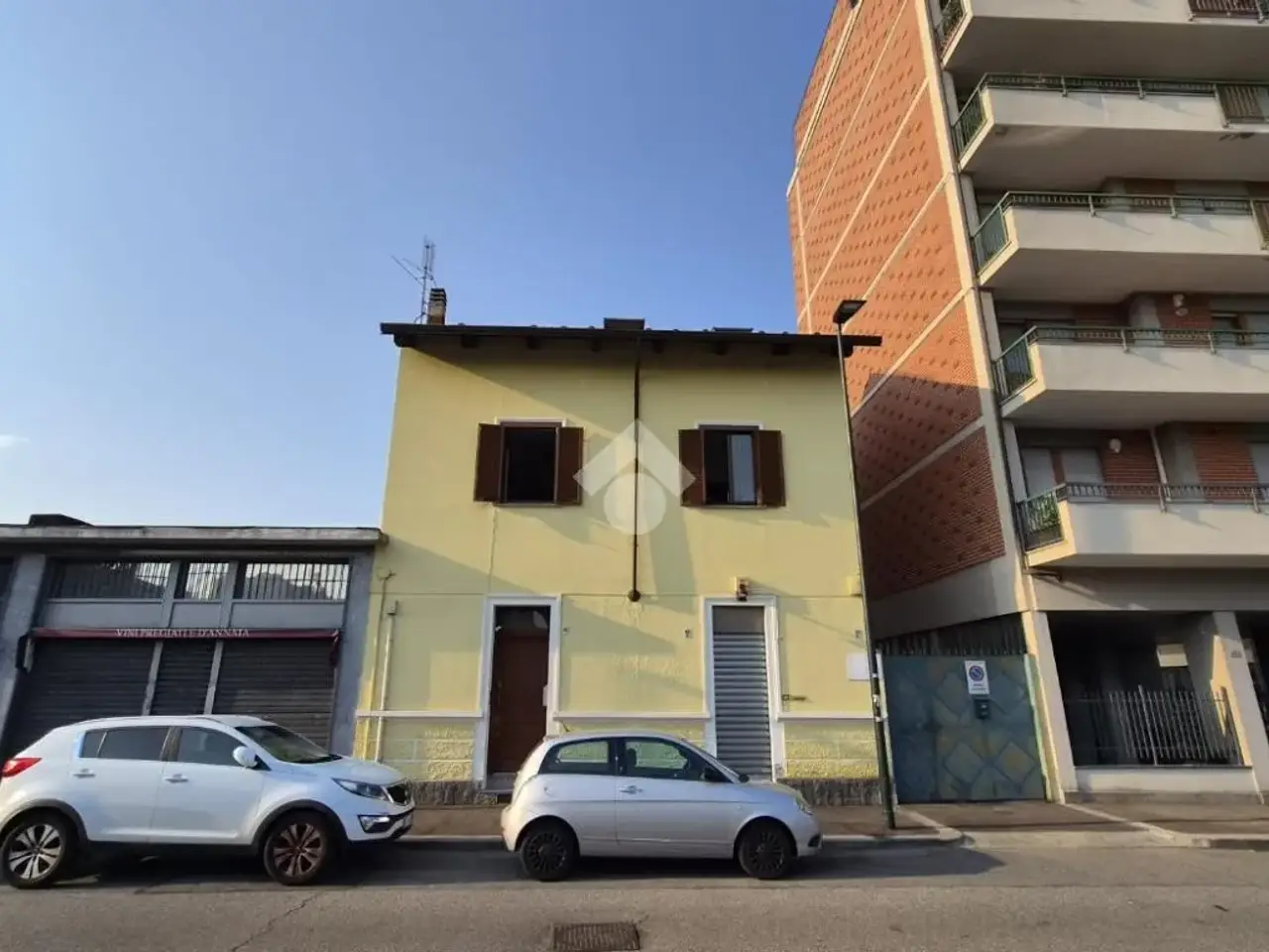 Laboratorio in Via Brissogne 46, Torino, {3} - Foto 1