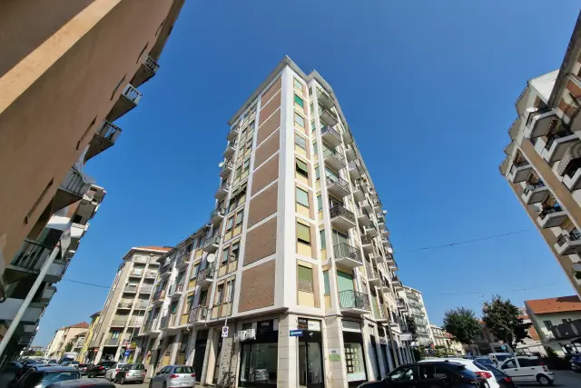 Zweizimmerwohnung in Via Francesco Petrarca 35, Vercelli - Foto 1