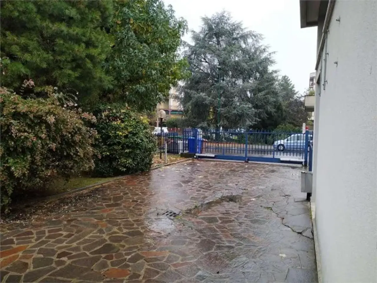 Negozio in Via Santambrogio, Paderno Dugnano, {3} - Foto 2