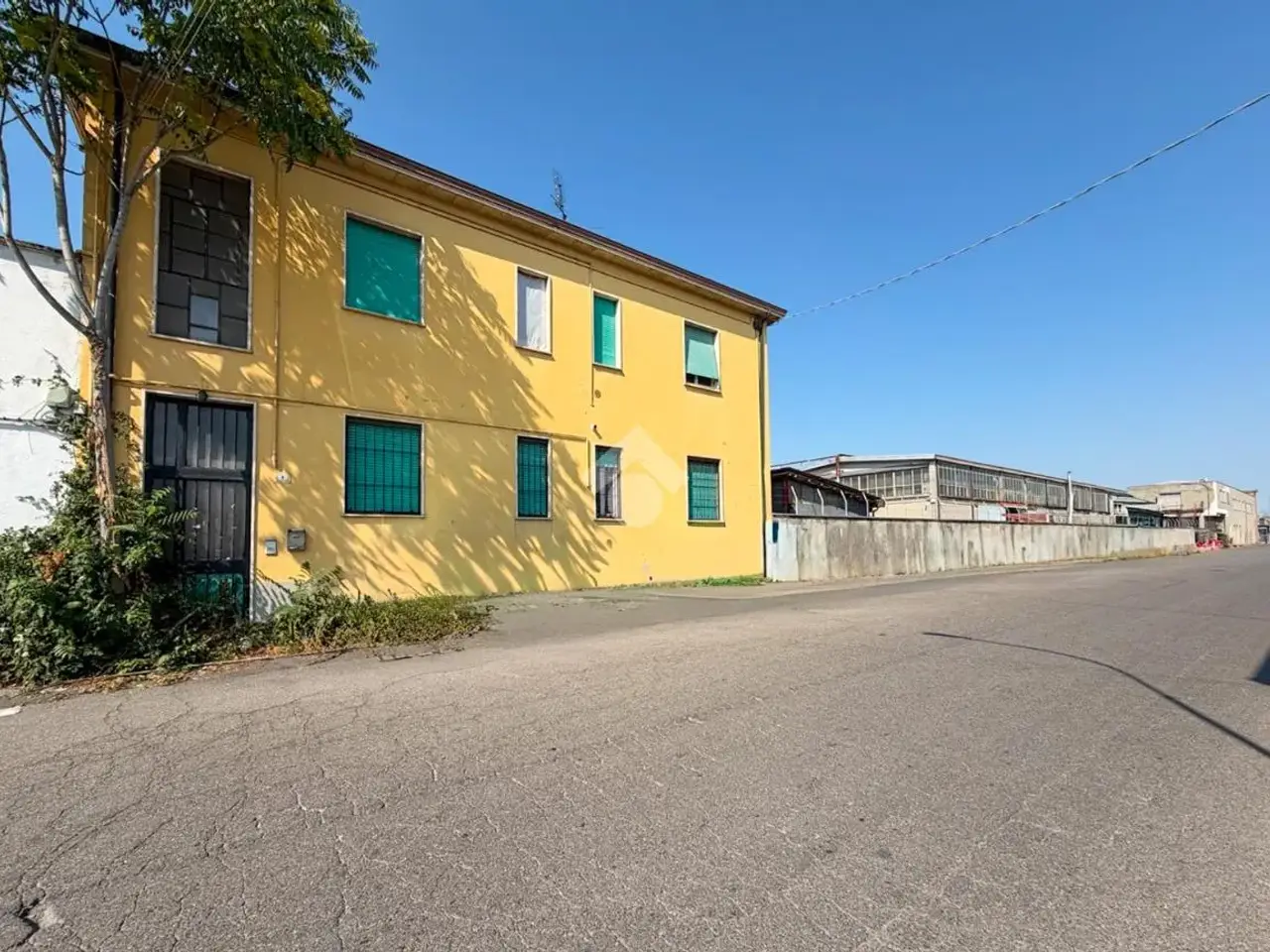 Ufficio in Via Donnino Luigi Bertolini 8, Piacenza, {3} - Foto 1