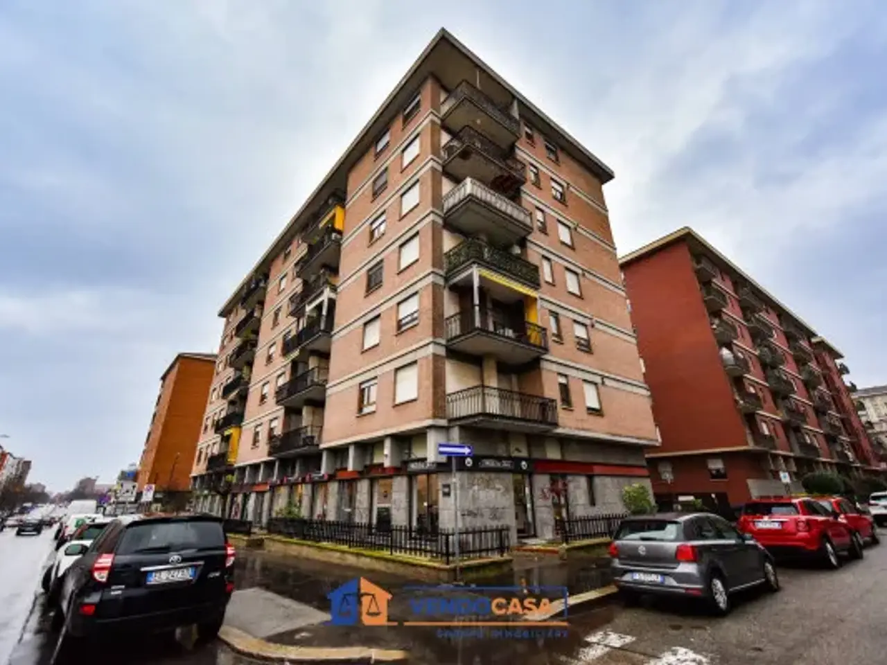 Negozio in Via Giordano Bruno 198, Torino, {3} - Foto 1