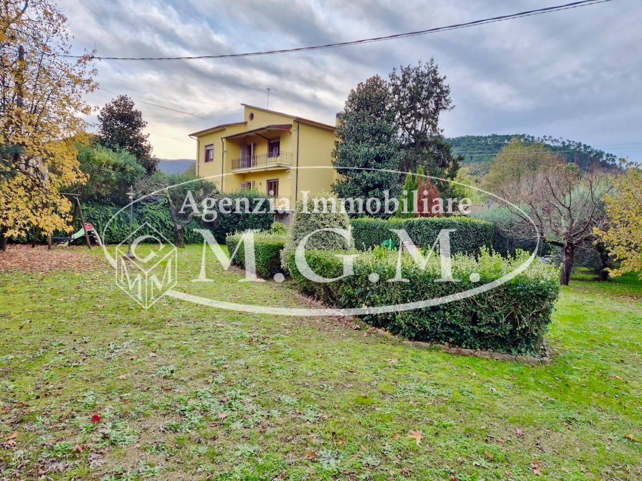 casa indipendente in vendita a Capannori in zona Castelvecchio di Compito