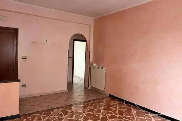 4-room flat in Corso Umberto I, Marigliano - Photo 1