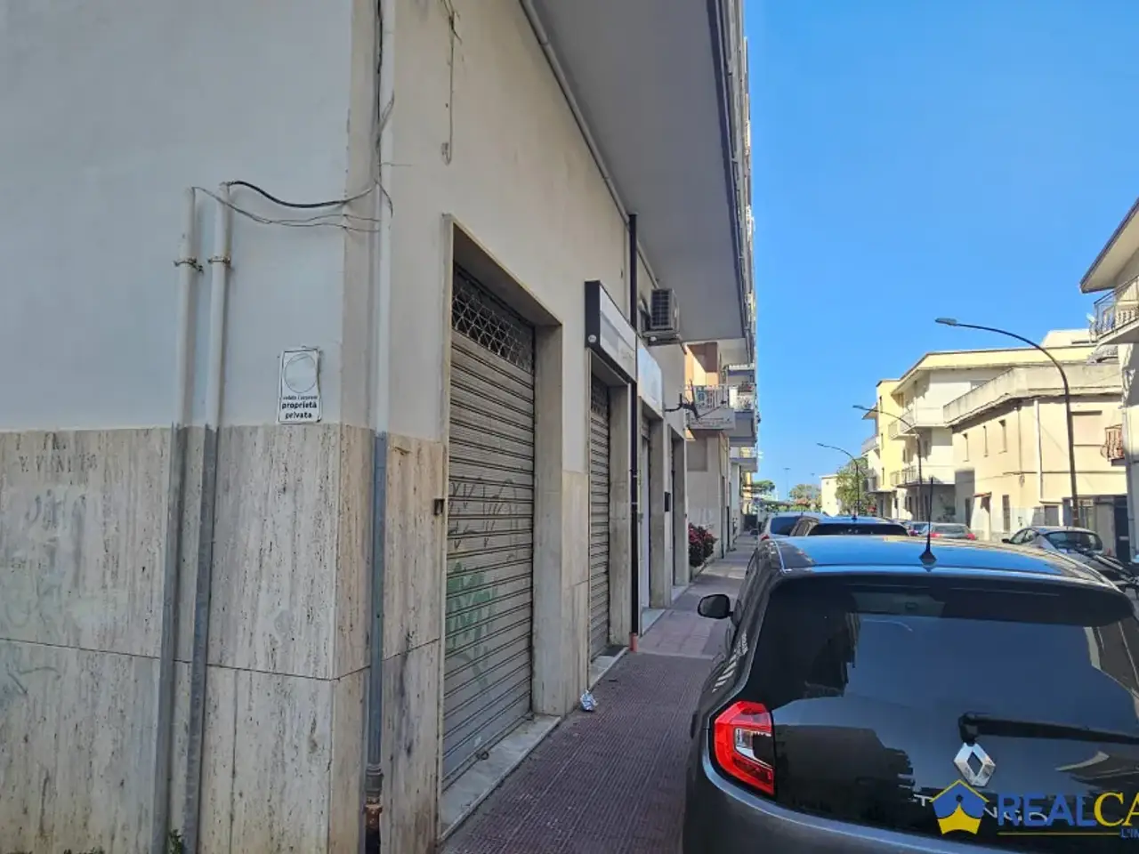 Locale commerciale in Via Vittorio Veneto 25                          , Soverato, {3} - Foto 2
