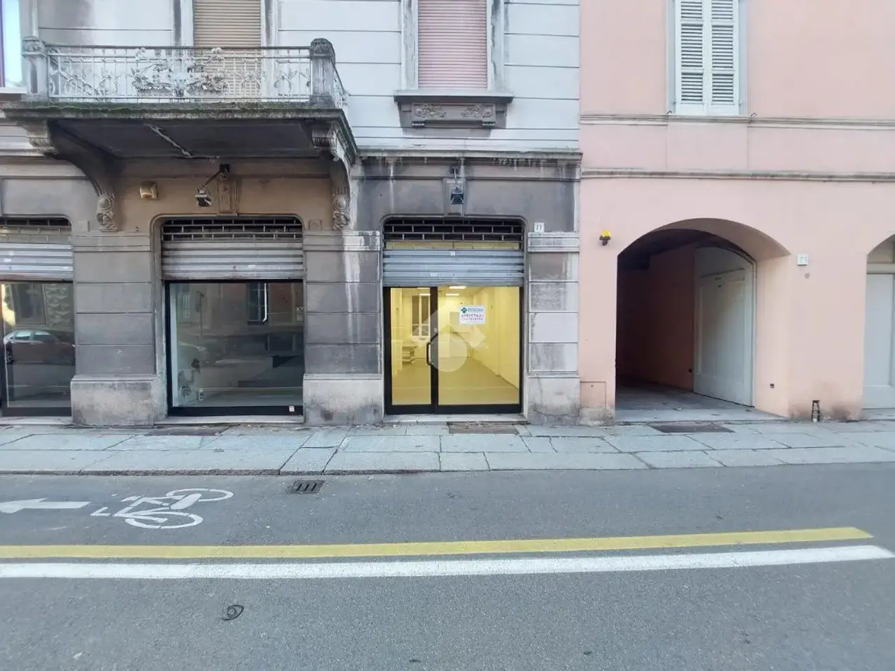 Negozio in Corso Pietro Vacchelli 81, Cremona, {3} - Foto 1
