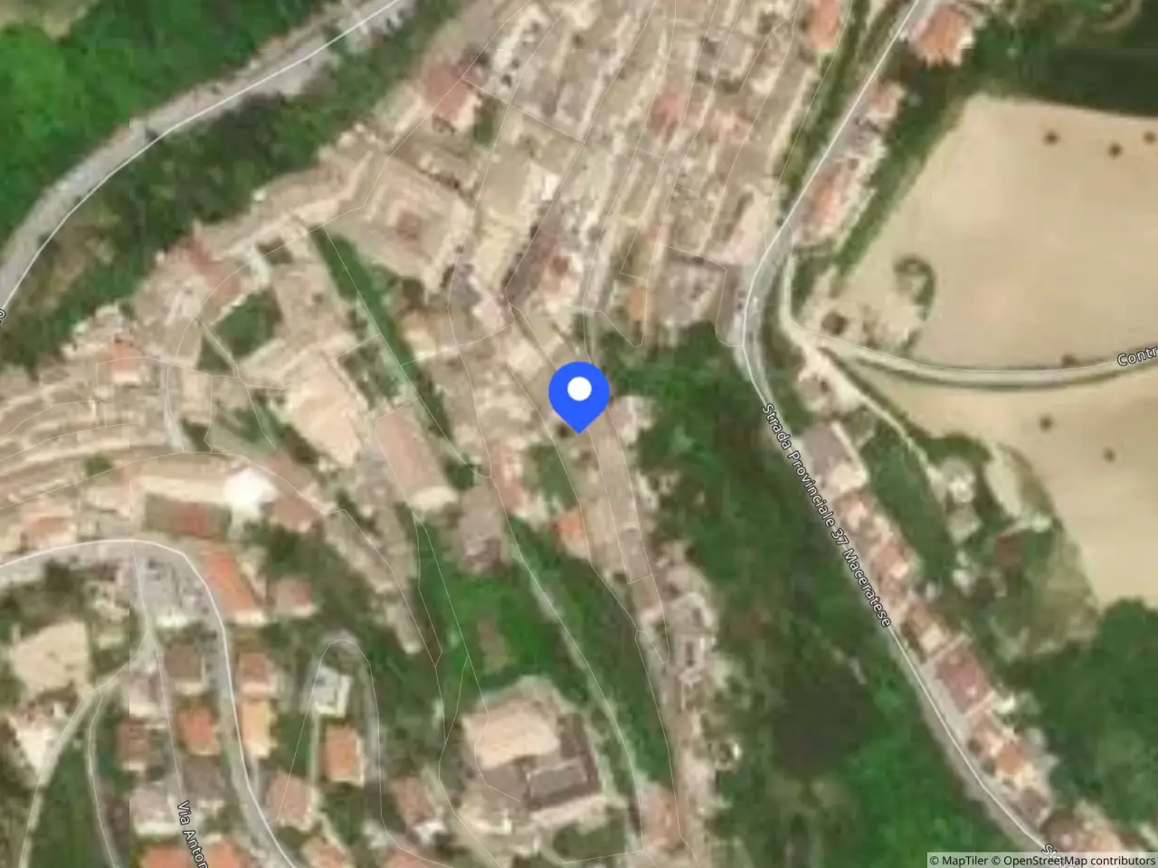 Magazzino in Via Guglielmo Marconi, 17, 63833 Montegiorgio Fm, Italia 17, Montegiorgio, {3} - Foto 1