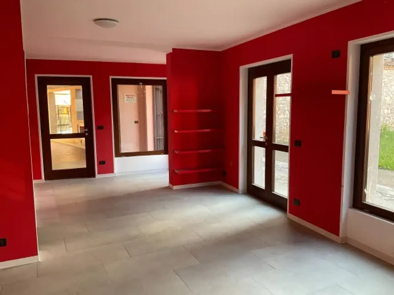 Negozio in Via Carlo Alberto 15, Cividale Del Friuli, {3} - Foto 2