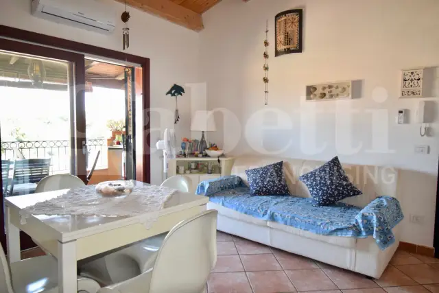 2-room flat in Via Don Francesco Tedde Snc, Santa Teresa Gallura - Photo 1