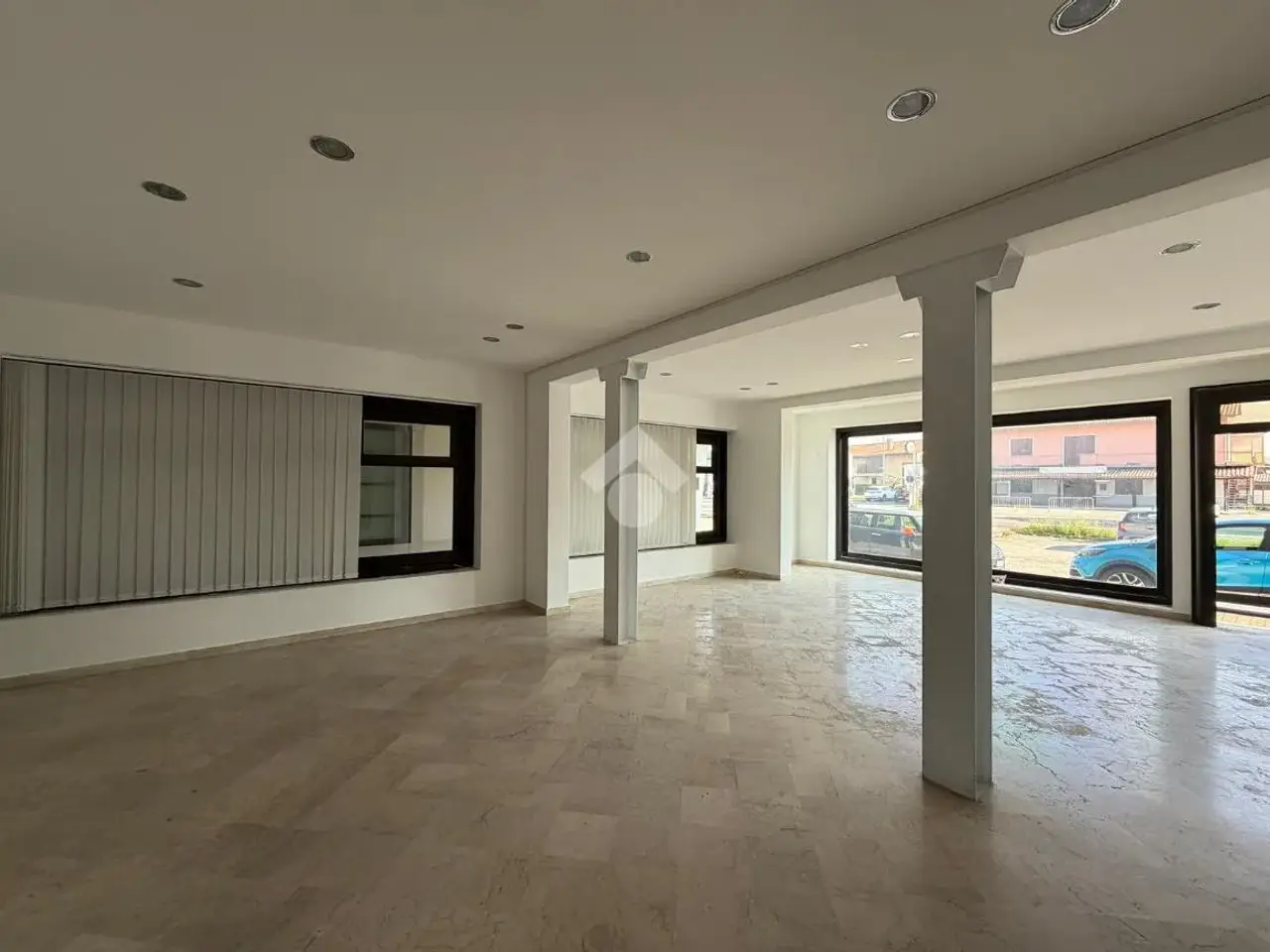 Negozio in Via Feltrina, Trevignano, {3} - Foto 1