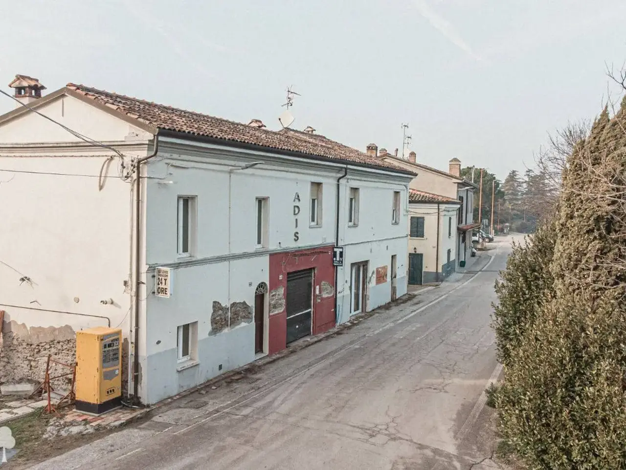 Negozio in Via Tessello, 6661, Cesena, {3} - Foto 1