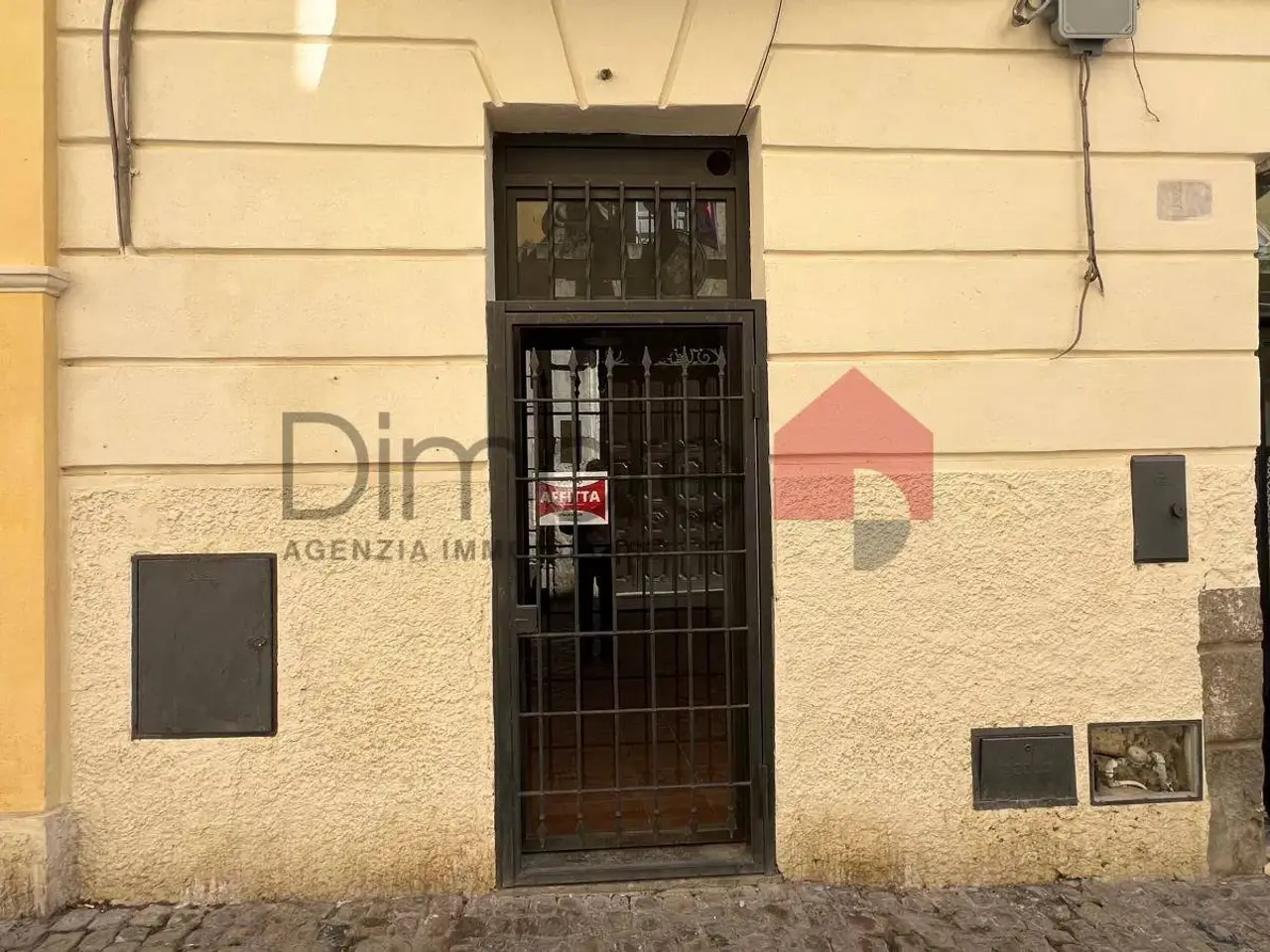 Negozio in Via Garibaldi, Tarquinia, {3} - Foto 1
