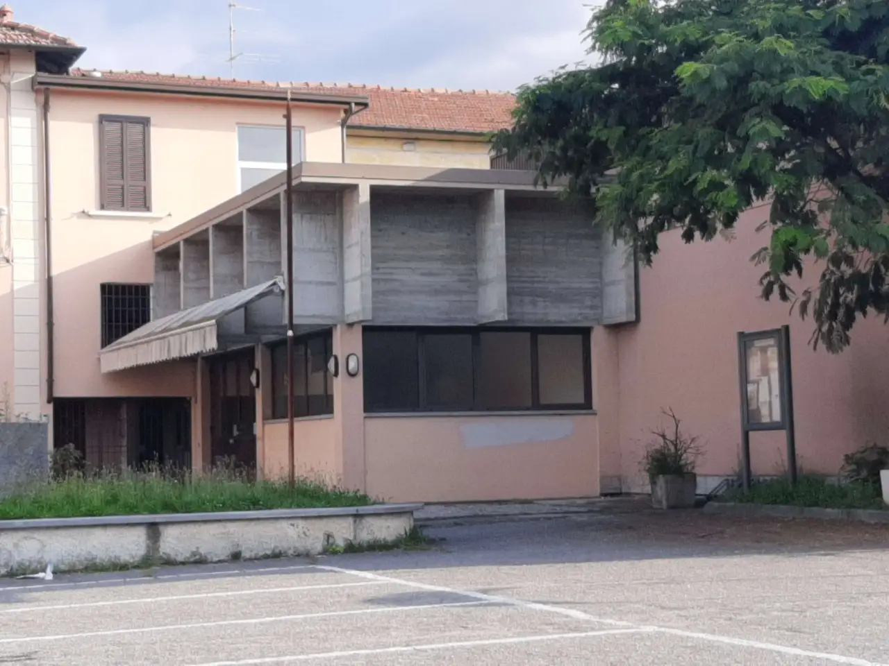 Negozio in , Gavirate, {3} - Foto 1