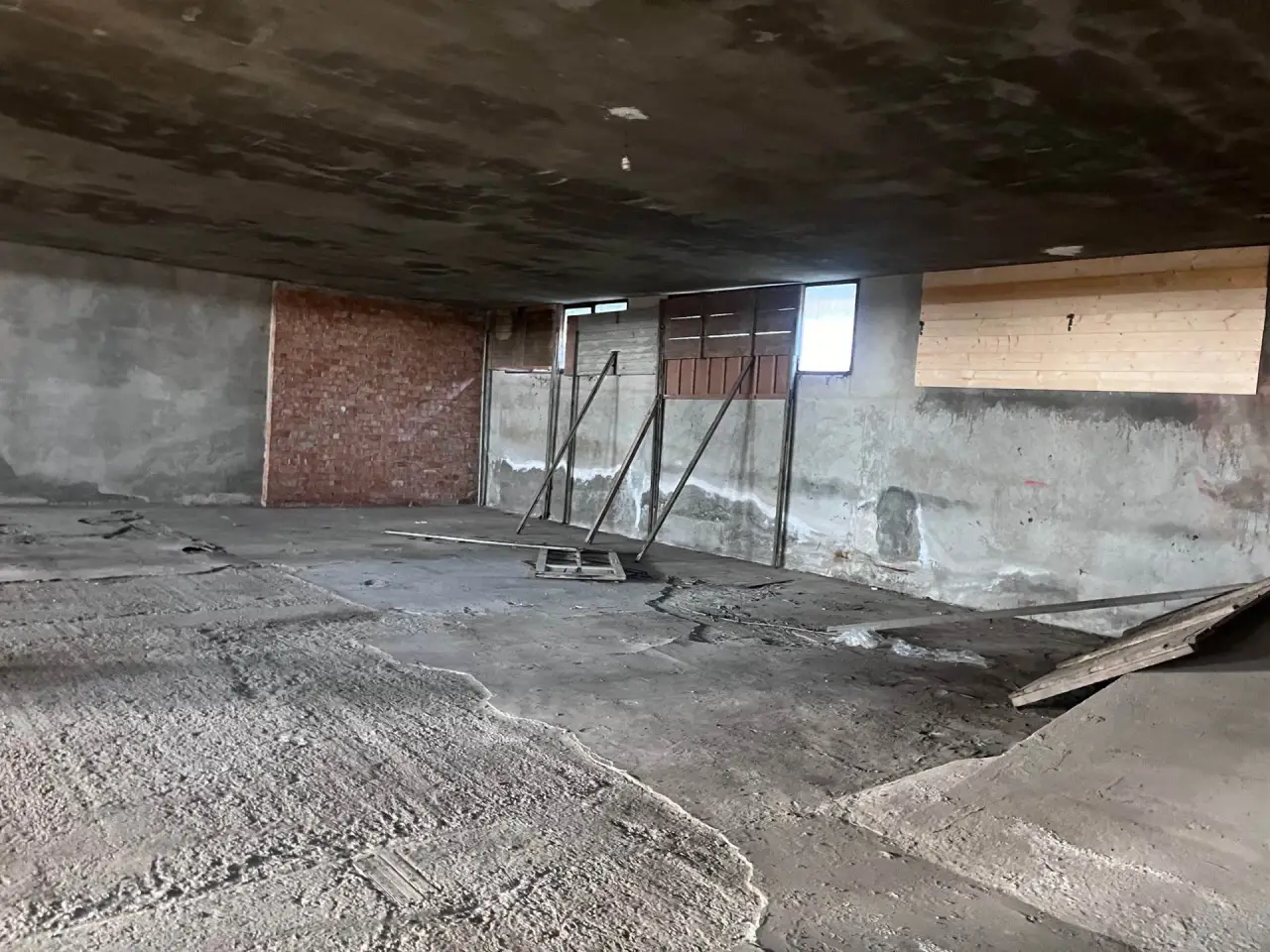 Magazzino in , Vallecrosia, {3} - Foto 1