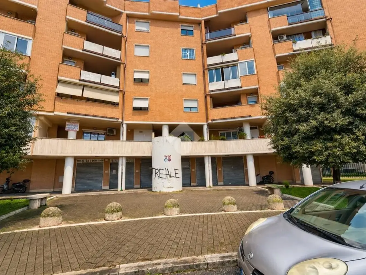 Negozio in Viale Indro Montanelli 174, Roma, {3} - Foto 1