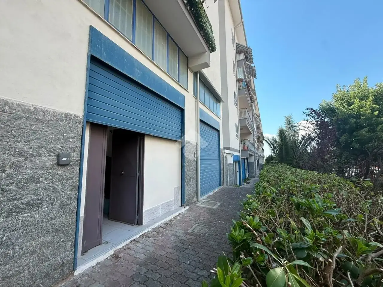 Negozio in Via Guindazzi 37, Pollena Trocchia, {3} - Foto 2