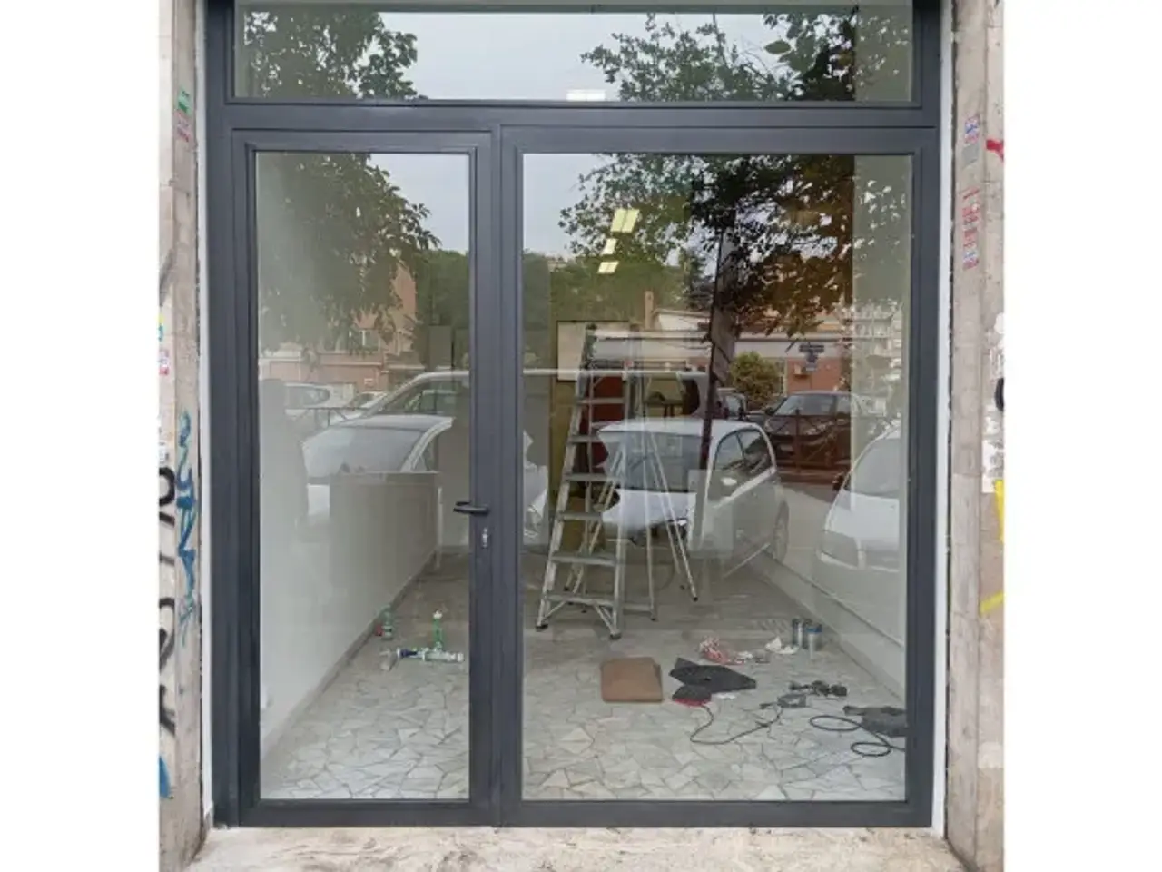 Negozio in Viale dei Consoli, Roma, {3} - Foto 1