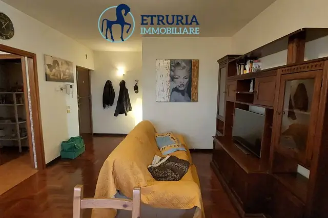 4-room flat in Via Fratelli Cairoli, Monsummano Terme - Photo 1