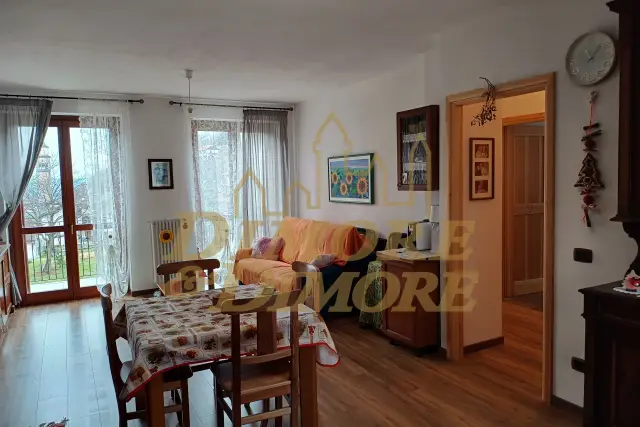 Apartament in {3}, Frazione Cravegna 178 - Photo 1