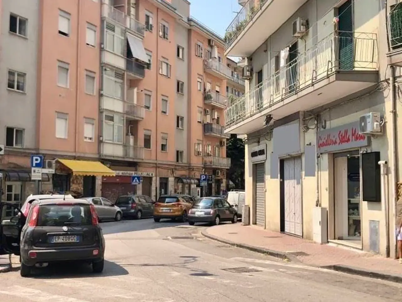 Negozio in Via Lucio Orofino, Salerno, {3} - Foto 2