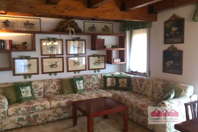 3-room flat in Contrada Zocchi, Asiago - Photo 1