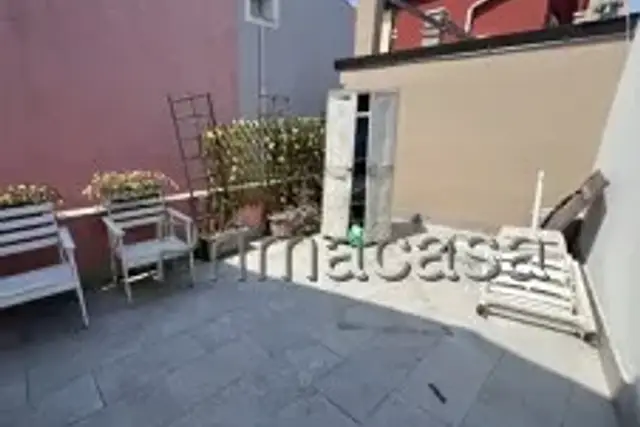 insertion image