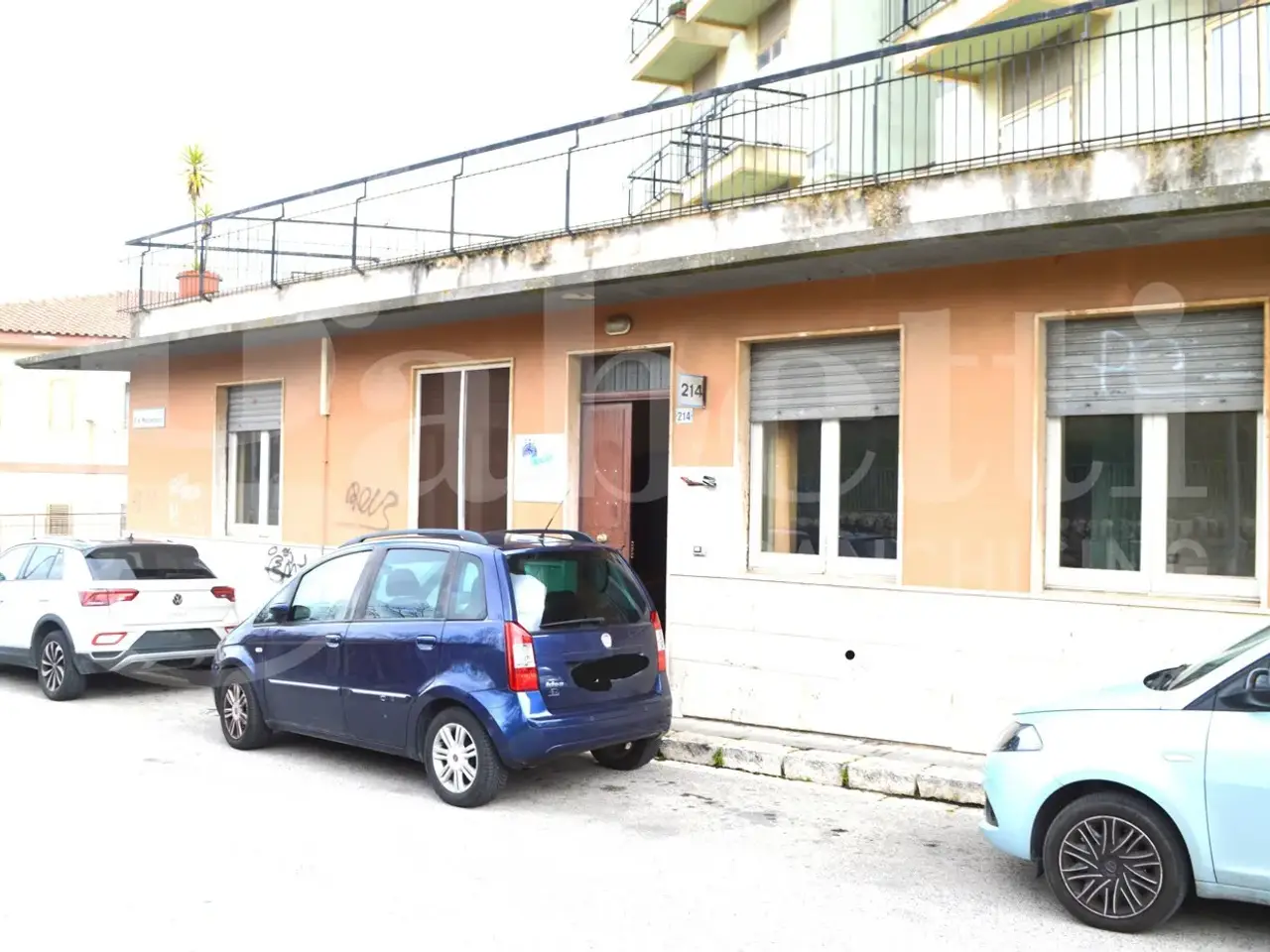 Ufficio in Via Palma di Montechiaro 212, Ragusa, {3} - Foto 1