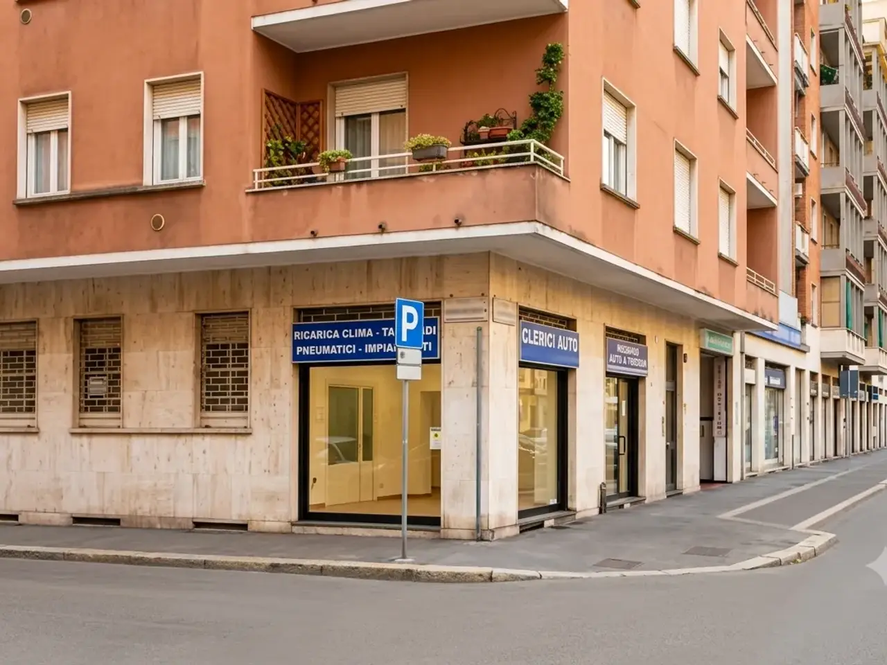 Negozio in Via  Rodi  87, Milano, {3} - Foto 2