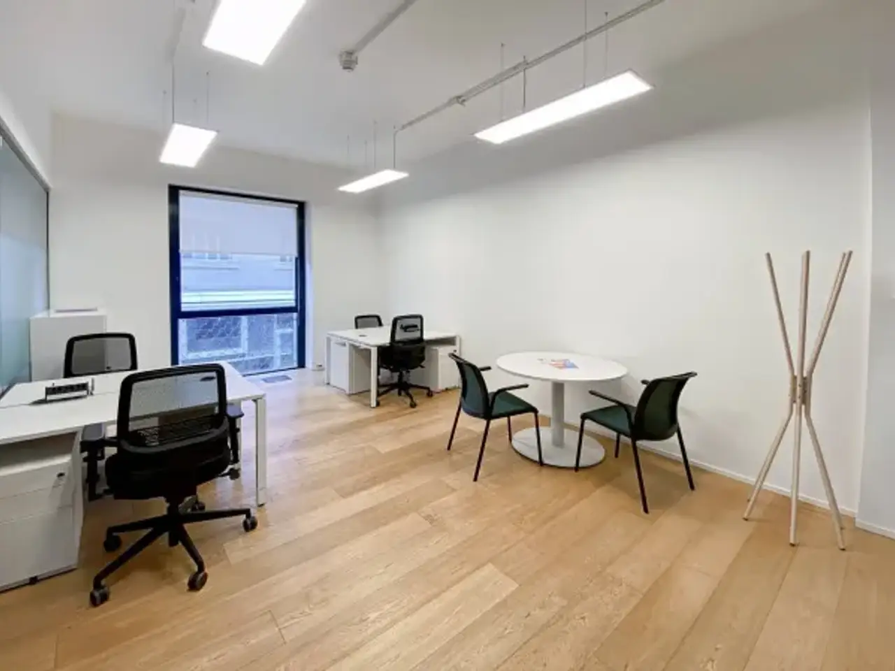 Ufficio in Bastioni di Porta Nuova 21, Milano, {3} - Foto 1