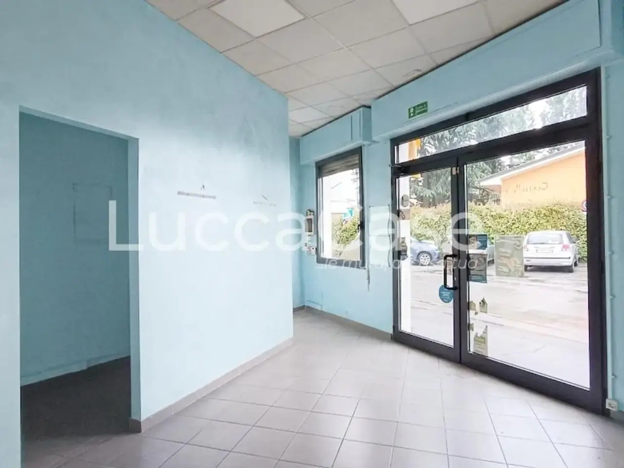Locale commerciale in , Capannori, {3} - Foto 1