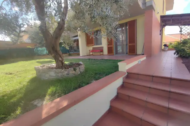 Terraced house in Via Primo Levi, Reggello - Photo 1