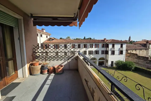 Wohnung in Vicolo Teatro Vecchio, Bassano del Grappa - Foto 1