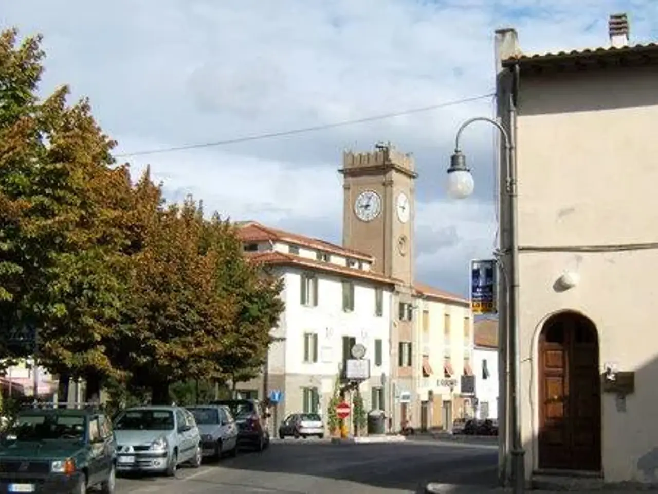 Esercizio commerciale in Via Napoli 15, Collesalvetti, {3} - Foto 1