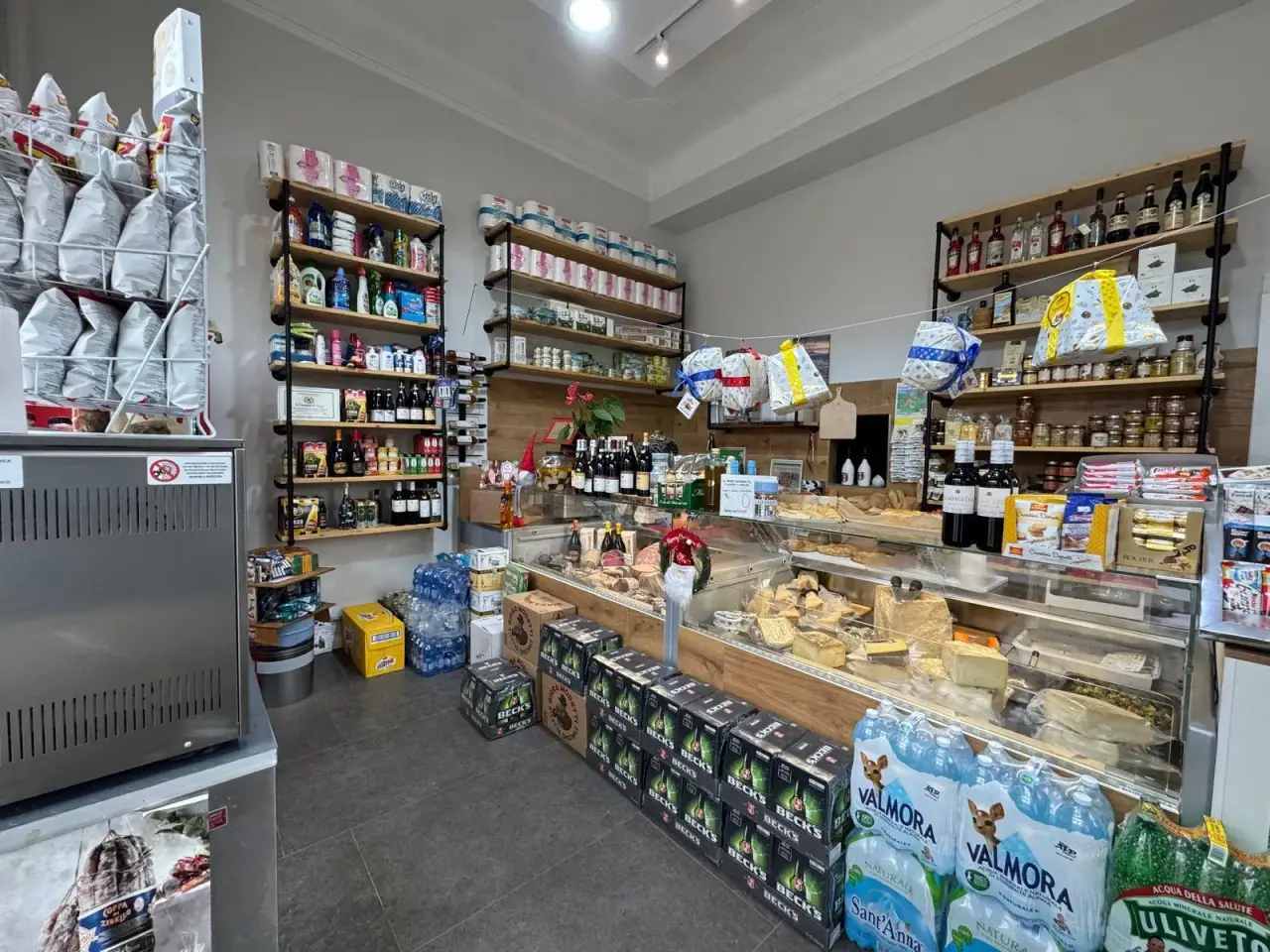 Alimentari in Corso Giuseppe Mazzini  12, Sanremo, {3} - Foto 2