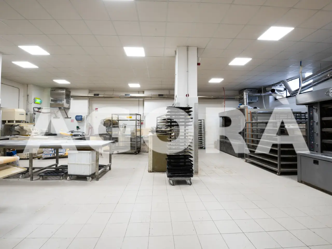 Panificio in Via della Magliana Nuova, Roma, {3} - Foto 1