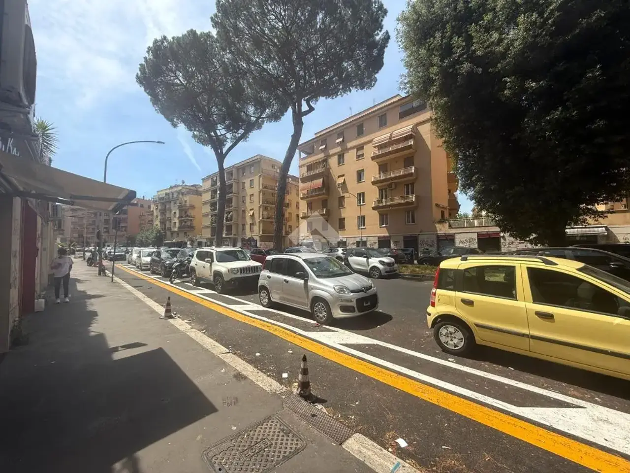 Negozio in Viale Tirreno 114, Roma, {3} - Foto 1