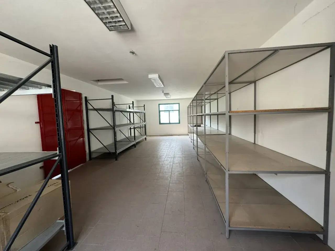 Magazzino in Via degli Artigiani, Este, {3} - Foto 1