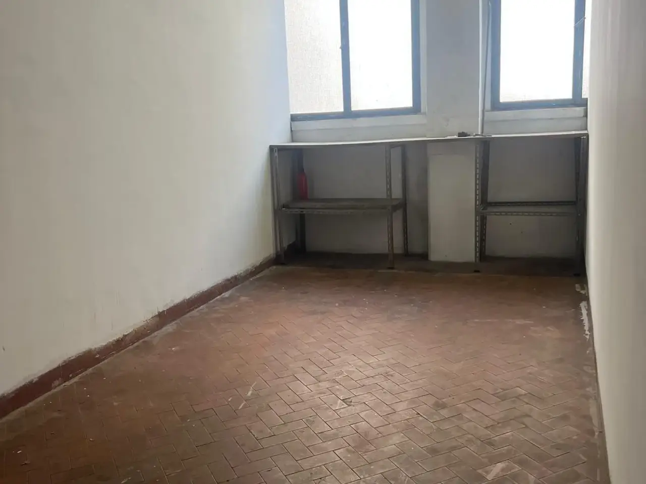 Parcheggio chiuso in Via di Santo Stefano in Pane, Firenze, {3} - Foto 2