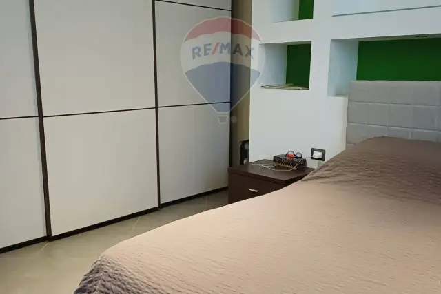 2-room flat in {3}, - Photo 1