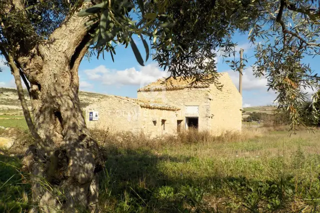 Casa indipendente in Strada Comunale Sant' Antonio Streppinosa Cava Mola Piano Ceci, Modica - Foto 1