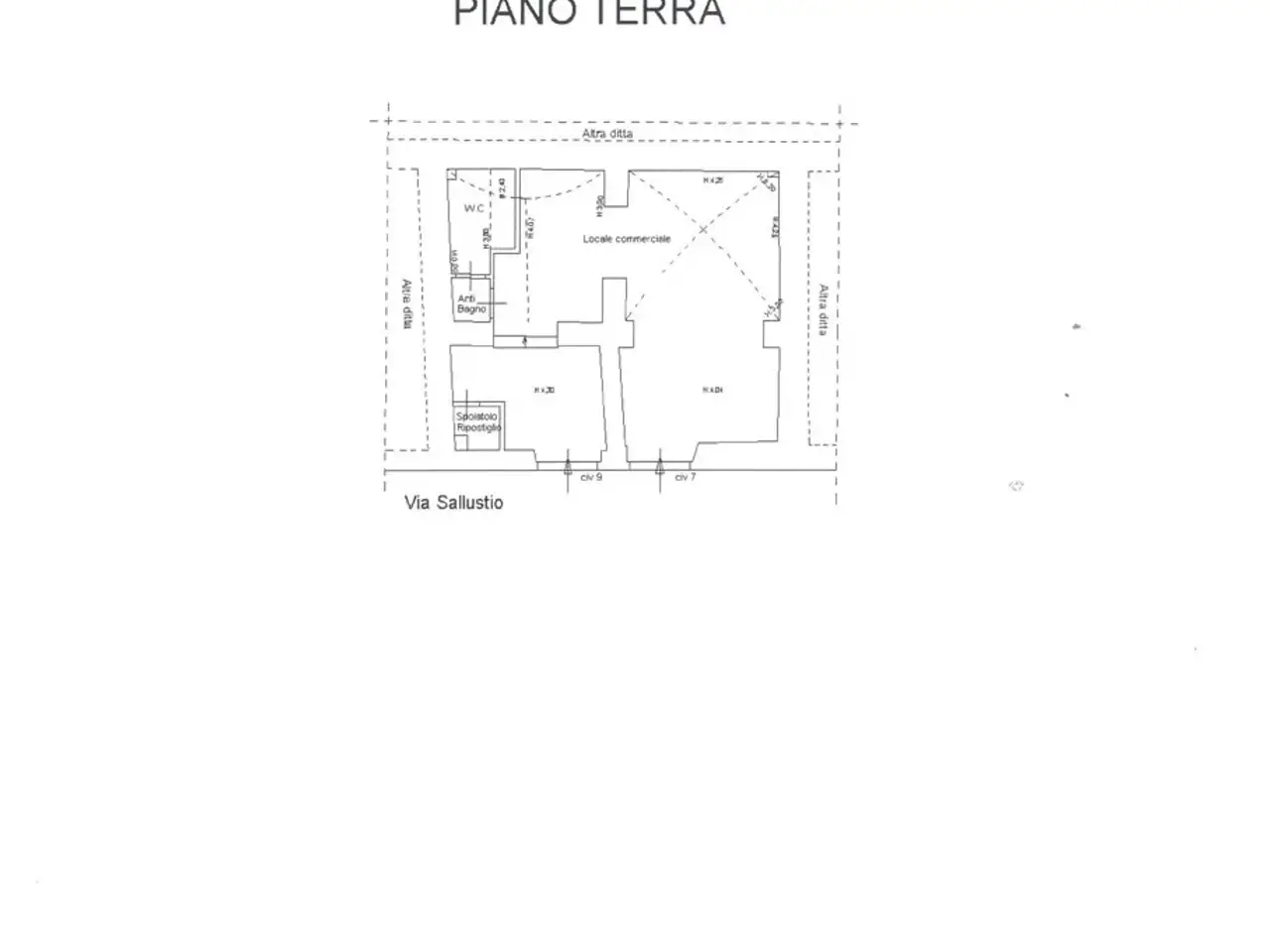 Negozio in Via Sallustio 7/9, L'Aquila, {3} - Planimetria 1