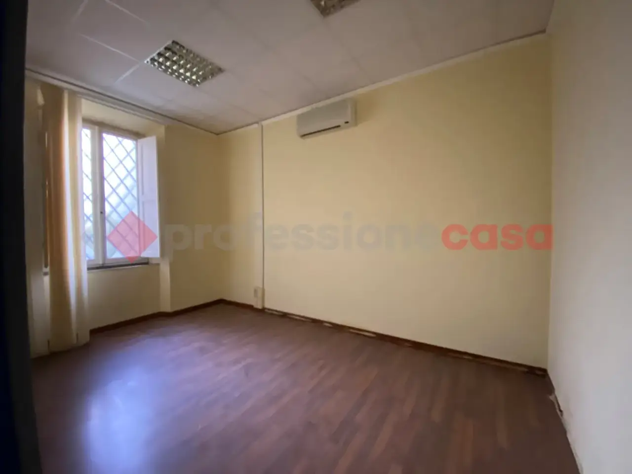 Negozio in , Livorno, {3} - Foto 2