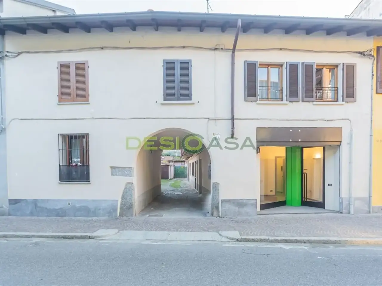 Ufficio in Via Lampugnani 34, Desio, {3} - Foto 1