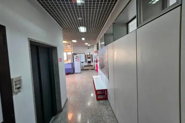 insertion image