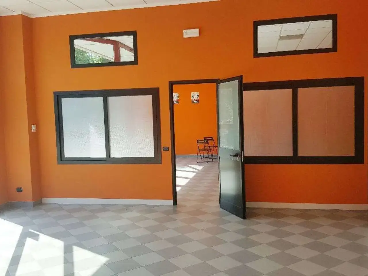 Magazzino in         Via Mafalda di Savoia Assia      , Reggio Emilia, {3} - Foto 1