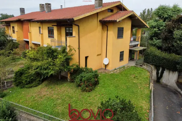 Villa a schiera in Via Piemonte N.10, Vinovo - Foto 1