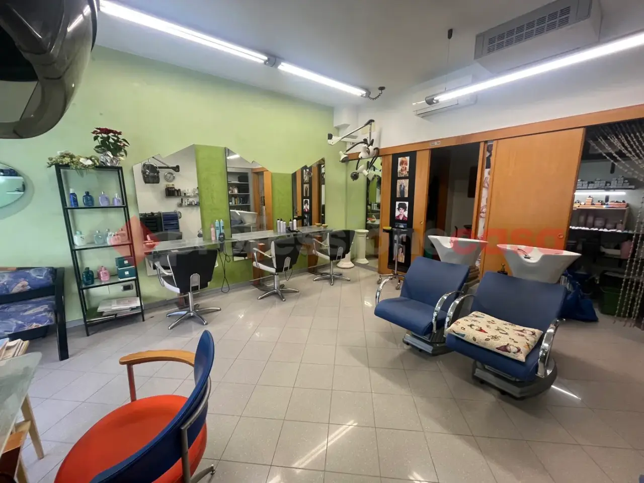 Esercizio commerciale in Via Camporsolo ., San Bonifacio, {3} - Foto 2