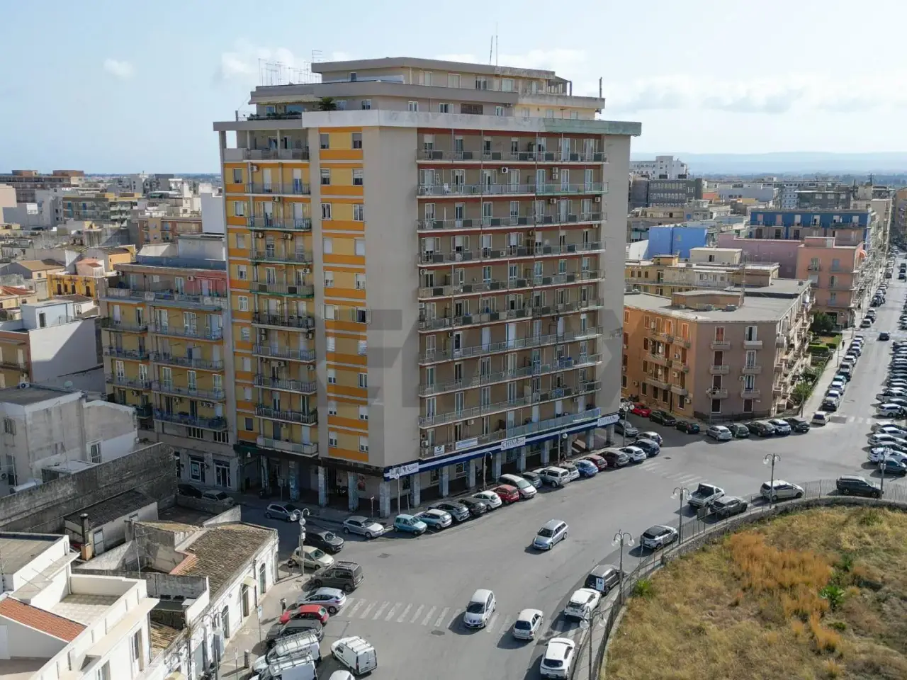 Negozio in Piazza della Vittoria 40, Siracusa, {3} - Foto 2