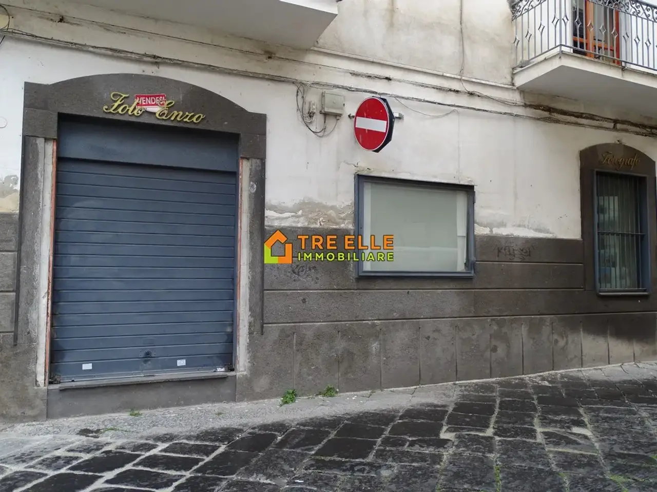 Locale commerciale in Via Giannone, Marigliano (Na), Marigliano, {3} - Foto 1